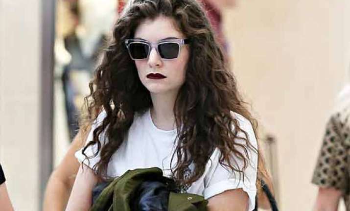 Lorde is cruising Instagram every hour | Hollywood News – India TV