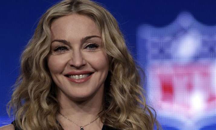 madonna launching video on billboards online
