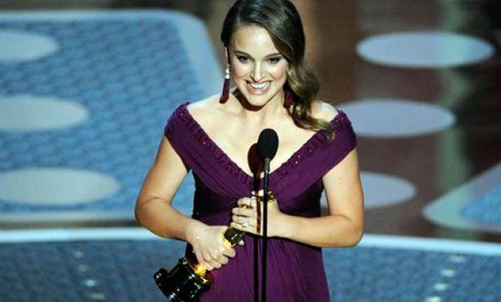 natalie portman wins oscar for black swan