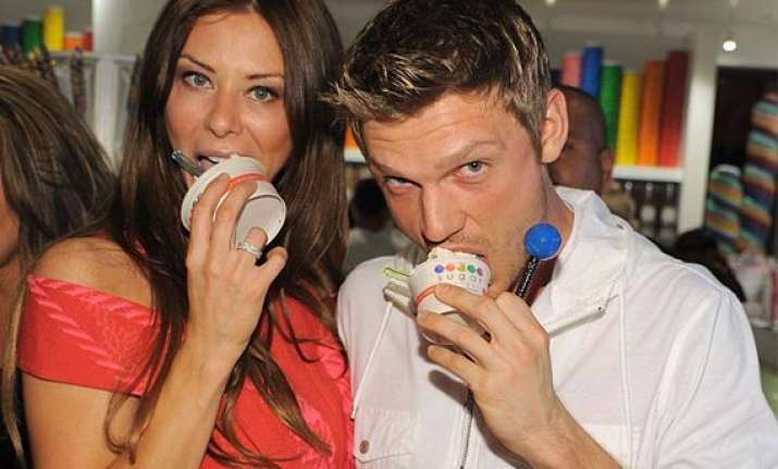 nick carter marries lauren kitt