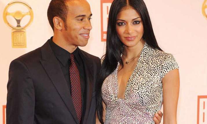 nicole scherzinger secretly meets lewis hamilton see hot