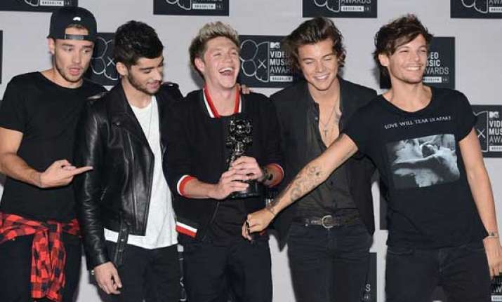 one direction tops under 30 richest celebrities list