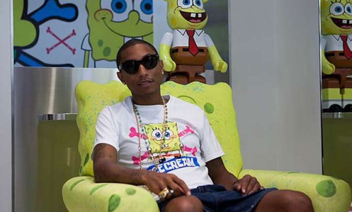pharrell williams gets custom made cartoon socks