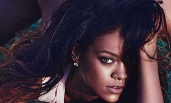 rihanna s instagram account temporarily suspended