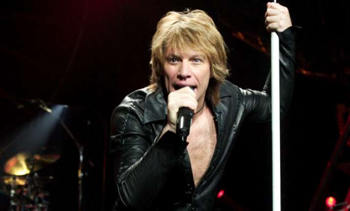 Rock Star Bon Jovi Make Whoopee 50th B'Day | Hollywood News – India TV