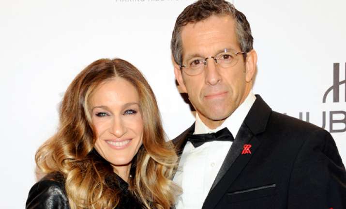 sarah jessica parker headlines celeb filled gala