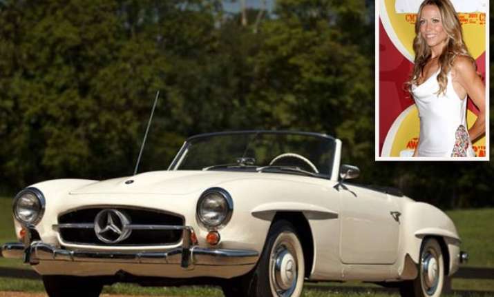 sheryl crow donates her 1959 merc to help tornado victims