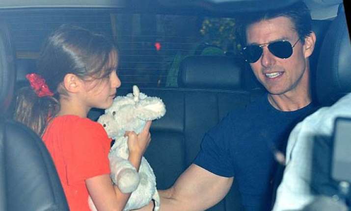 suri cruise celebrate thanksgiving together