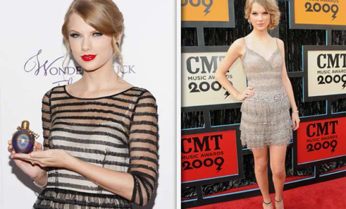 taylor swift launches wonderstruck perfume
