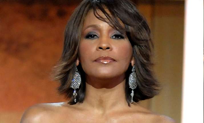 Whitney Houston Found Face Down In Bathtub Reveals Final Autopsy Hollywood News India Tv 5182