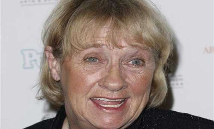 housewives actress kathryn joosten dies at 72