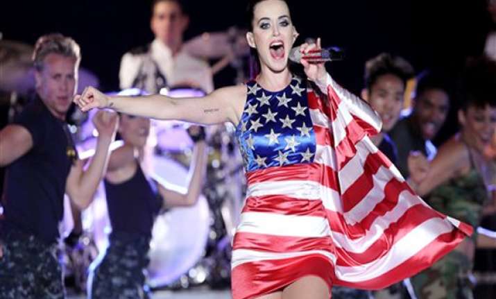 i still believe in love after brand says katy perry