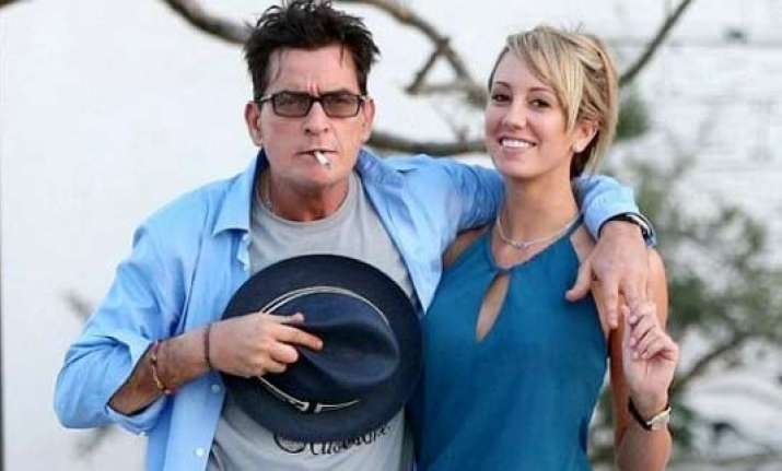 charlie sheen engaged to girlfriend