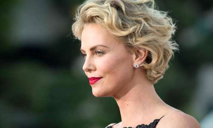 charlize theron women come into their prime in 40s