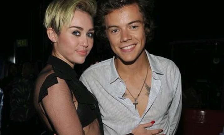 Harry Styles Fantasizes Miley Cyrus See Pics Hollywood News India Tv 5171