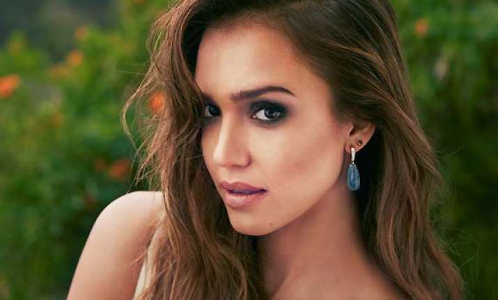 too prude to compromise jessica alba finds weird to be