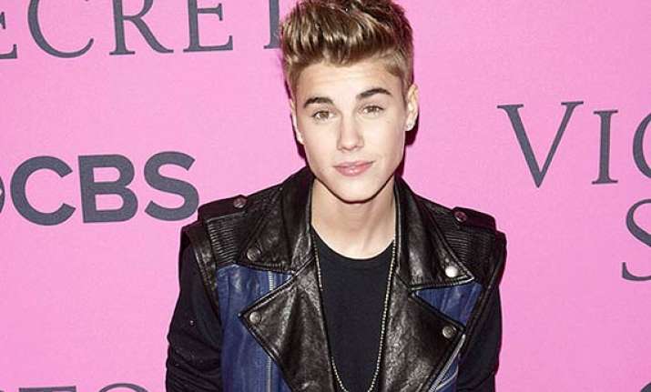 justin bieber eyes 11mn mansion