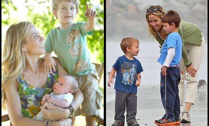 sheryl crow happy that she adopted kids