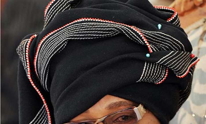 nelson mandela s wife winnie mandela disowns movie about