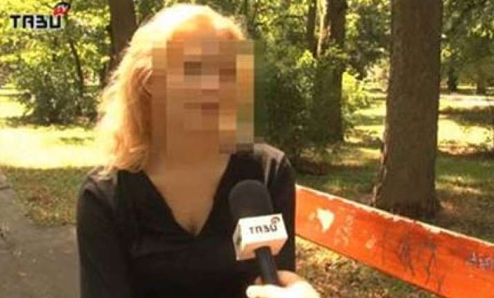 hungarian teenager sells her virginity for rs 1.47 crore