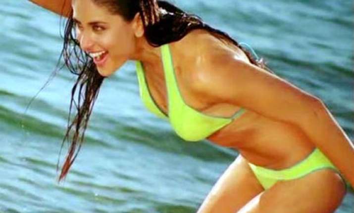 kareena refuses to wear bikini for agent vinod