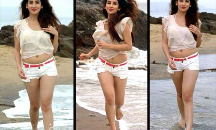 parul gulati s new erotic photoshoot view pics