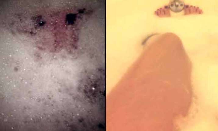 poonam pandey s hot sunday posts her bath tub snaps view