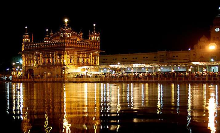 amritsar a city that brings closer to god border and