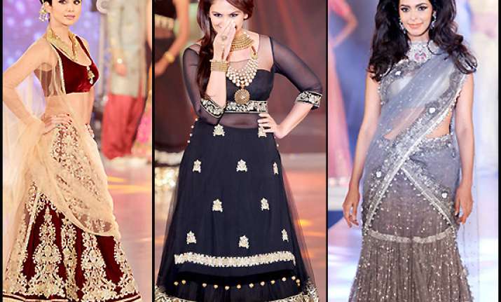 bollywood divas sizzle at india international bullion