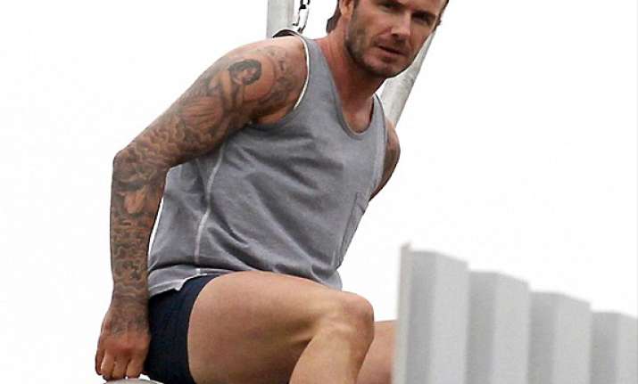 david beckham back in briefs view pics
