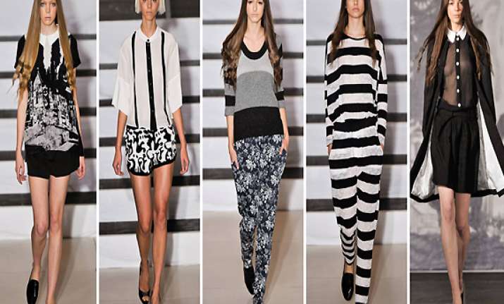 devastee vaccarello give paris black and white look
