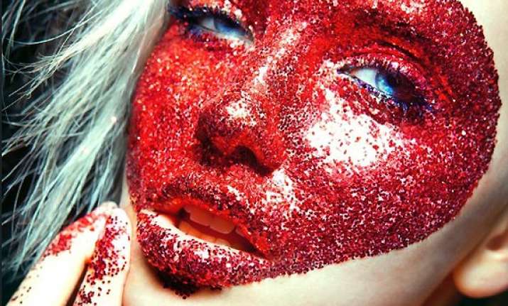 dos and don ts of glitter view pics