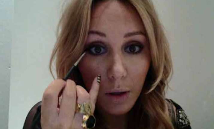 follow lyndsey harrison s beauty tips for flawless look
