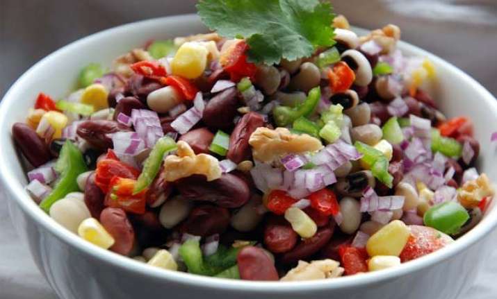 want to loose weight try these quick salads to shed extra
