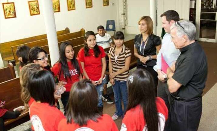 how you can make others behave in a group
