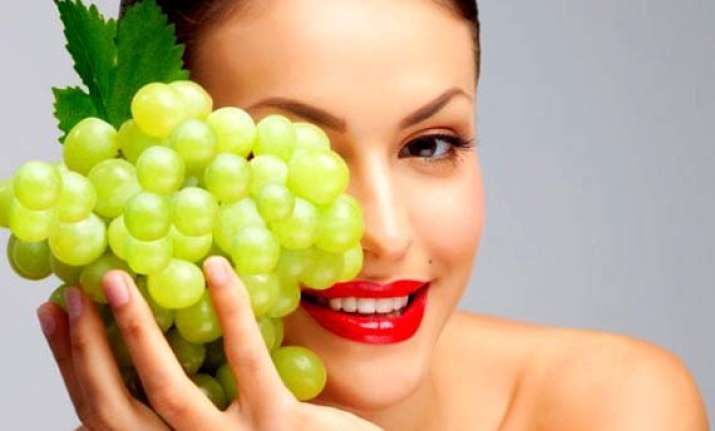 antioxidant in grapes may help treat acne