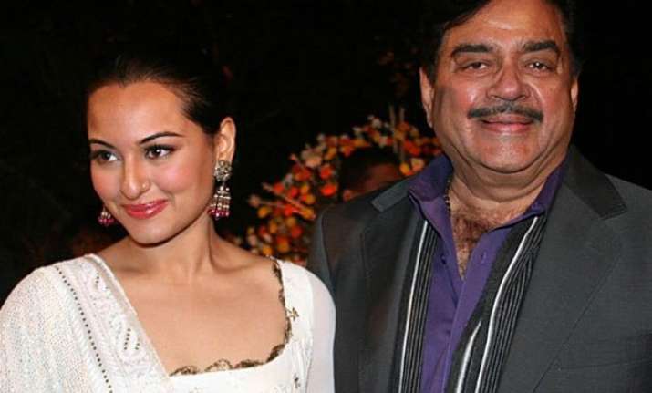 role reversal sonakshi teaches dad how to walk