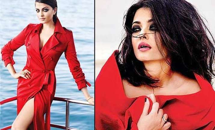 aishwarya rai bachchan birthday special her hot photoshoots