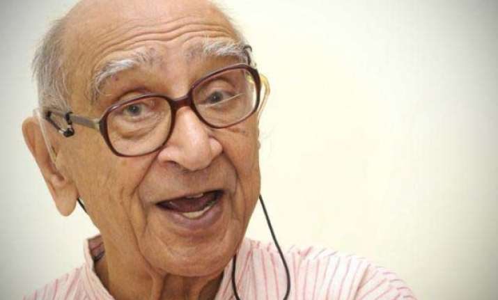 gandhian narayan desai dies at 90