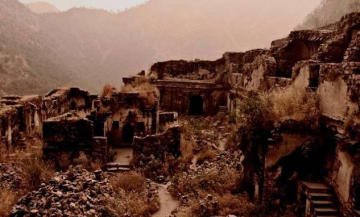 legends of bhangarh india s most haunted place