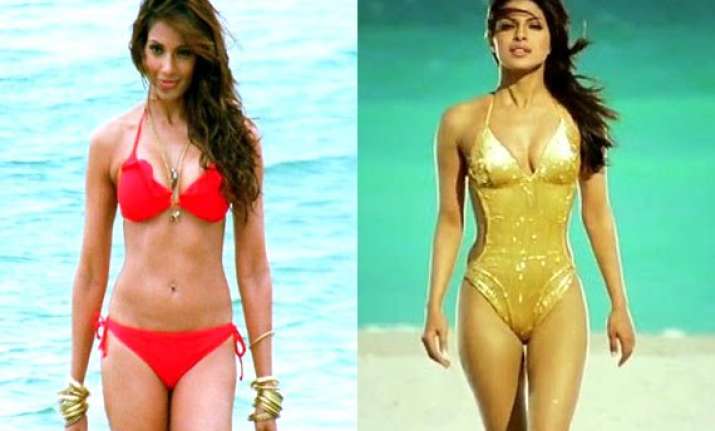 Deepika Padukone To Priyanka Chopra Know How Celebs Choose A Bikini