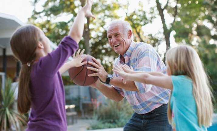 15 minutes a day of physical activity good for the elderly