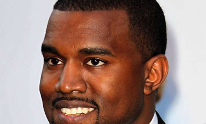 kanye west to make a fashion comeback