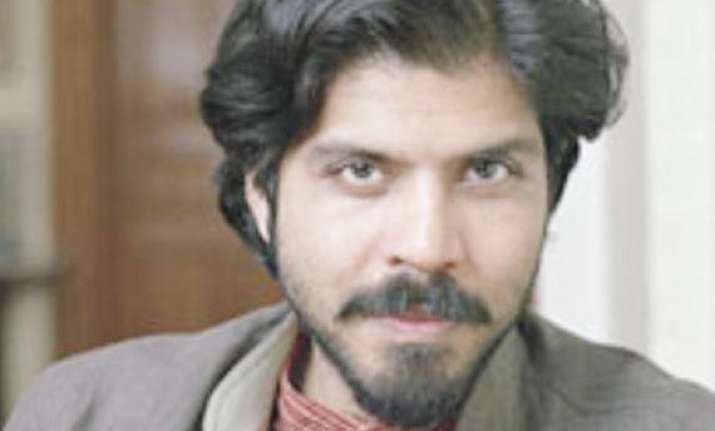 indian writer pankaj mishra wins 150 000 yale literary prize