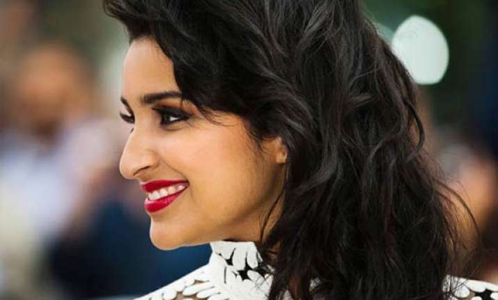 parineeti chopra was scared to experiment with her hair