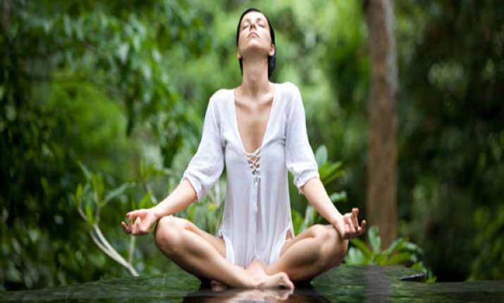 seven yoga postures to improve your immune system