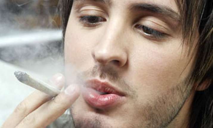 smoking befogs brain post stroke
