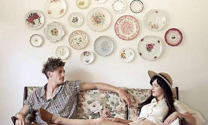 tips to style your bare walls