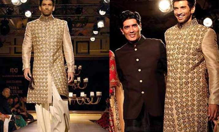 icw 2014 aditya roy kapur turns bollywood dulha for manish