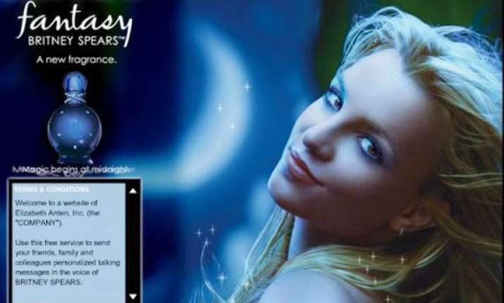 britney spears turns brunette for fragrance ad see pics